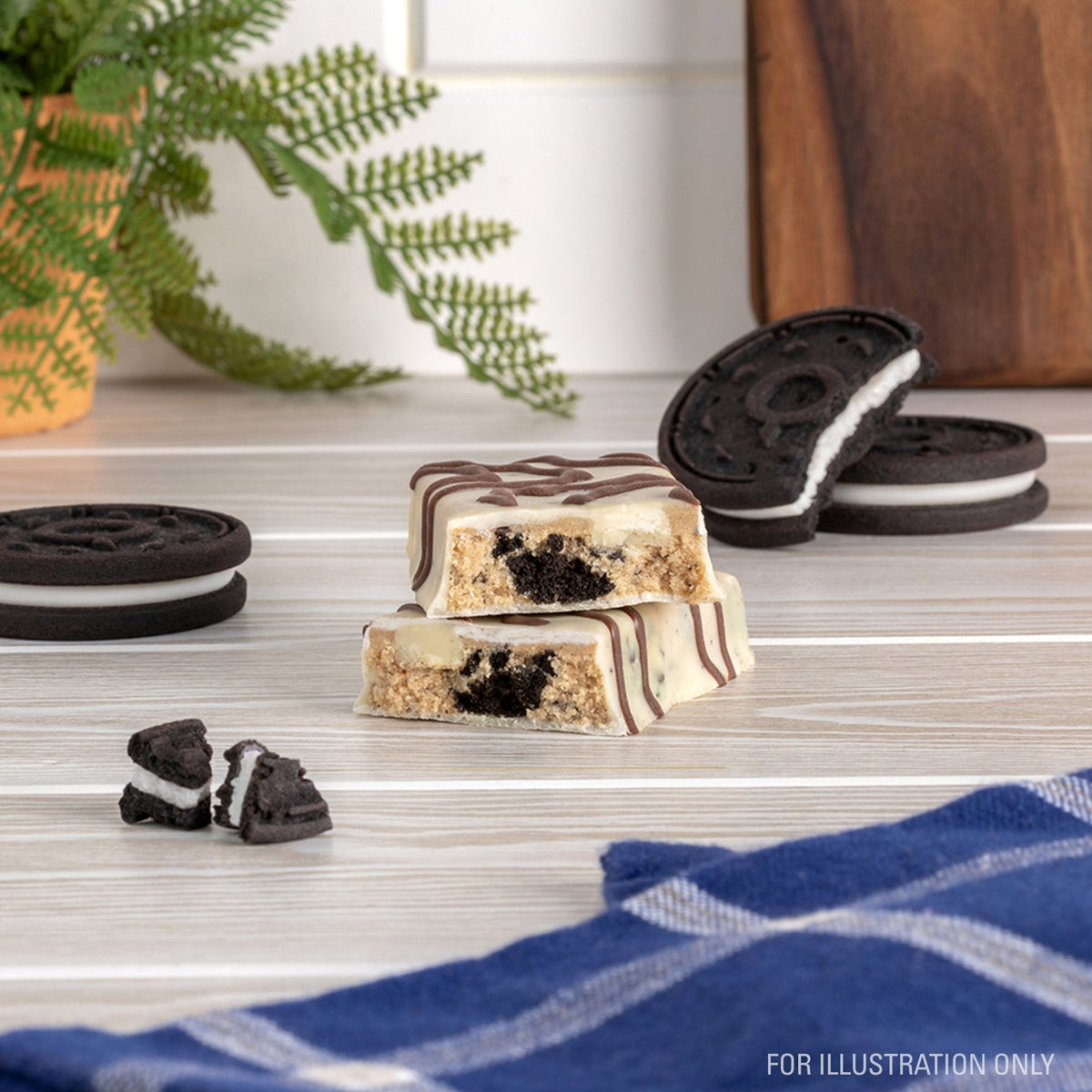 dipped-cookies-and-cream-protein-bars-t5 15807_QN_USA_ProteinBar_CAC_InterimAssetUpdate_Digital-Dipped-ProductCarouselSet_Tabletop1.jpg